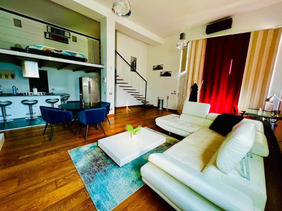 Moderno Loft Alle Porte Di Milano - 115Mq - 3 Posti Cormano Exterior foto